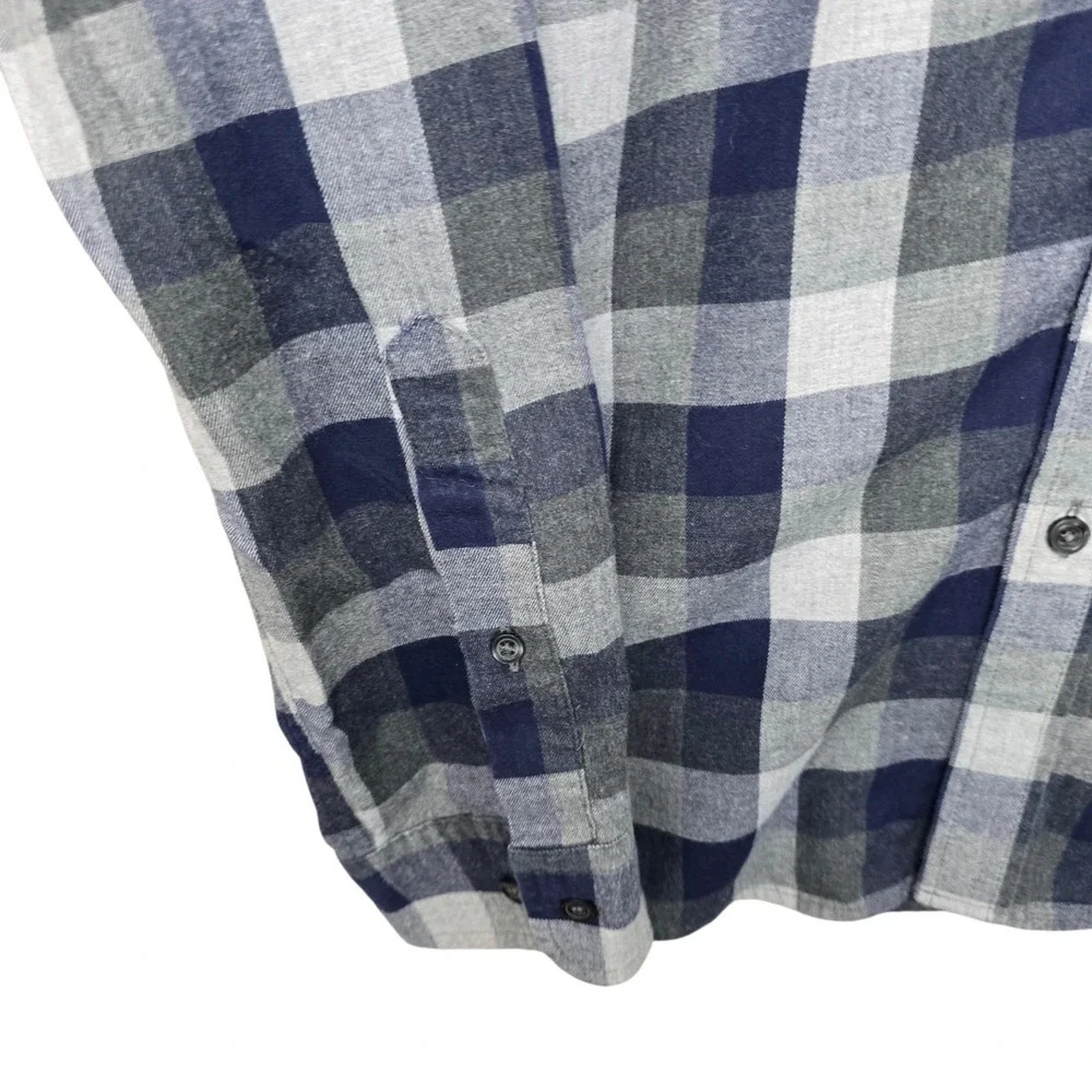 Banana Republic Shirt Mens Medium Gray Blue Button Up Check Untucked Fit Flannel